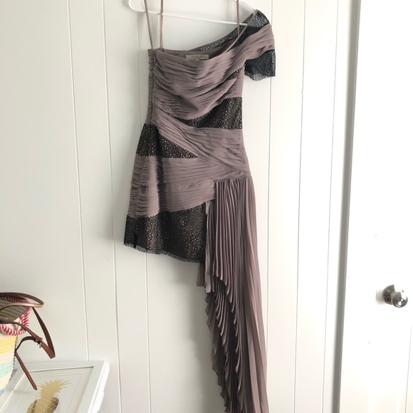 BCBGMaxazria Runway Dress - Picture 11 of 15